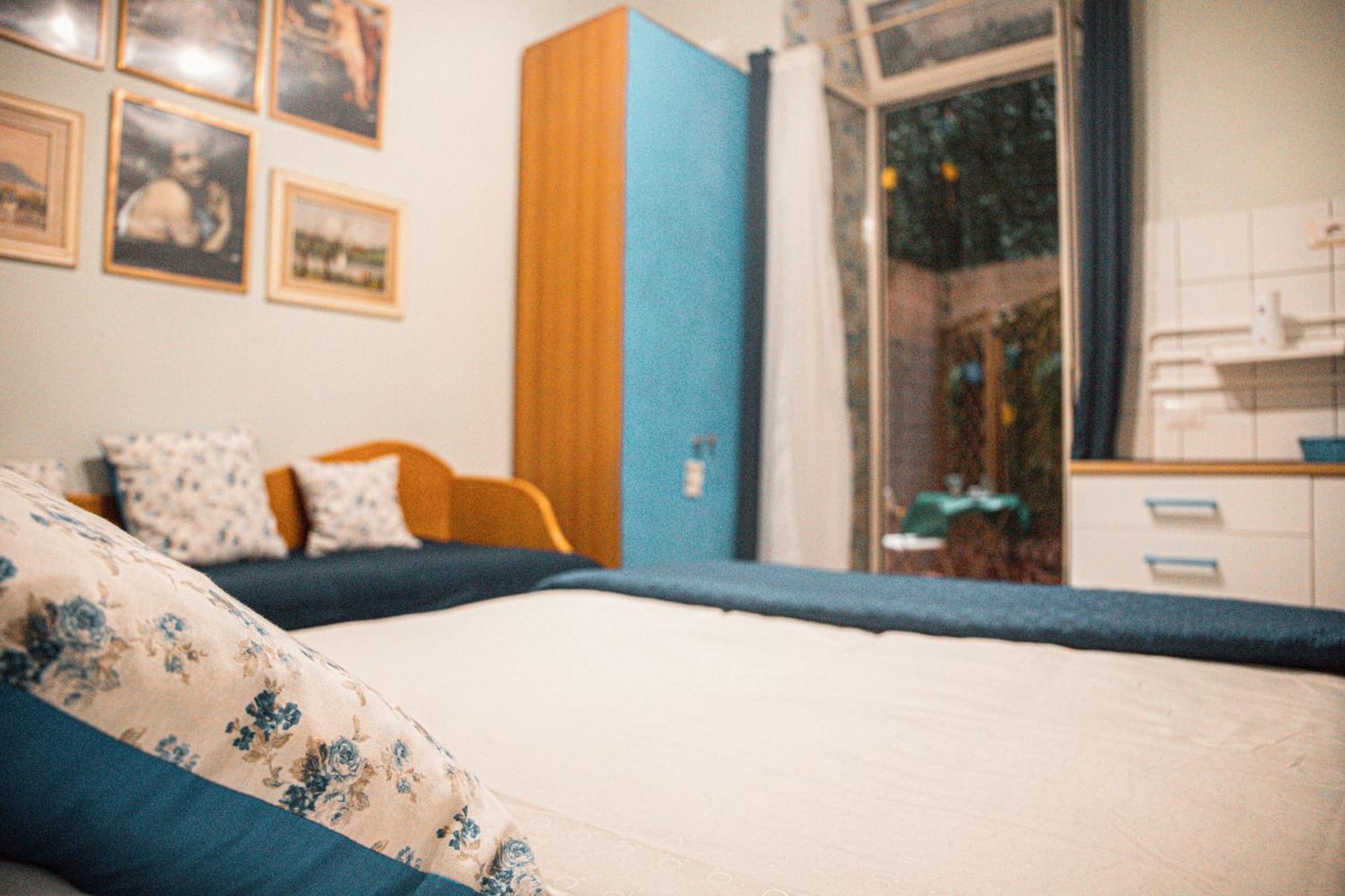 Hotel Museodream 2 By Napulitandream à Naples Extérieur photo