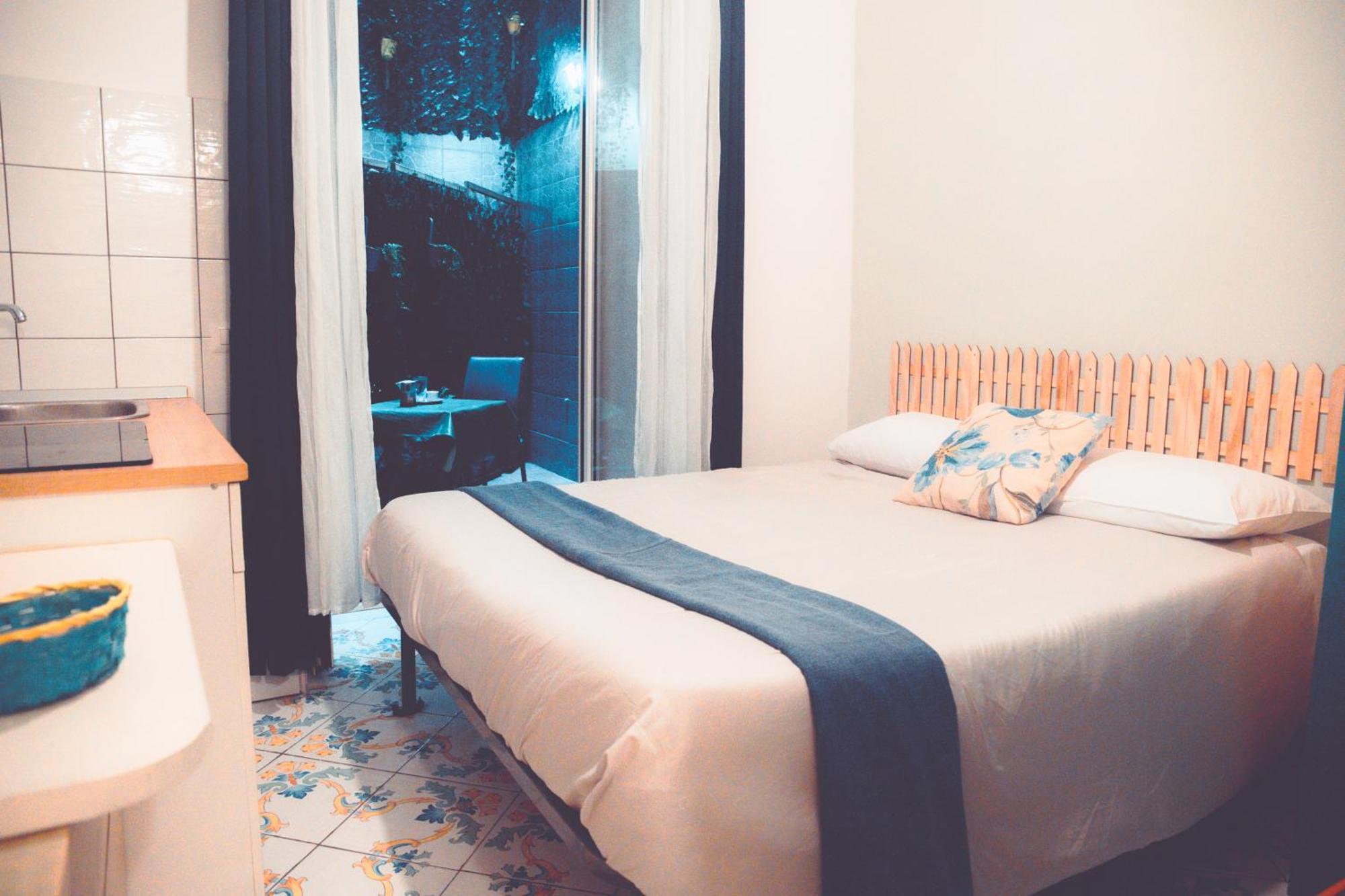Hotel Museodream 2 By Napulitandream à Naples Extérieur photo